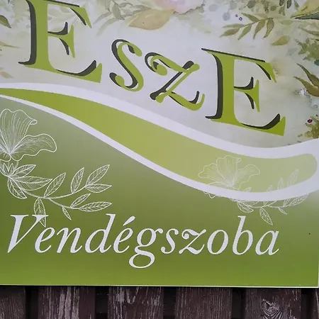 Esze Vendegszoba